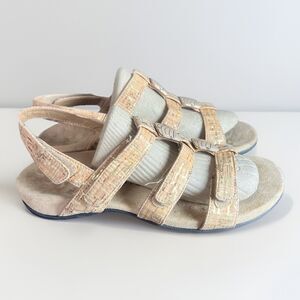 VIONIC Amber Gold Cork Adjustable Strappy Orthotic Comfort Sandal Women’s 7